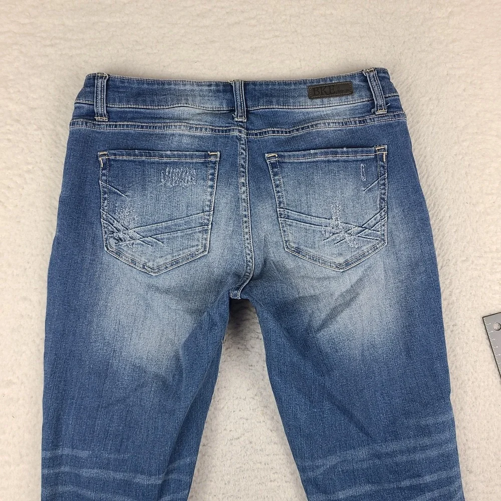 Buckle Jeans Womens 30 Blue Harper Capri Medium Wash BKE Denim *
